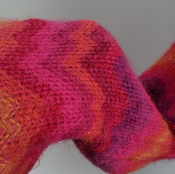 Vintage One Step Up Mohair Bright Zig Zag Sweater - Picture 9 of 10